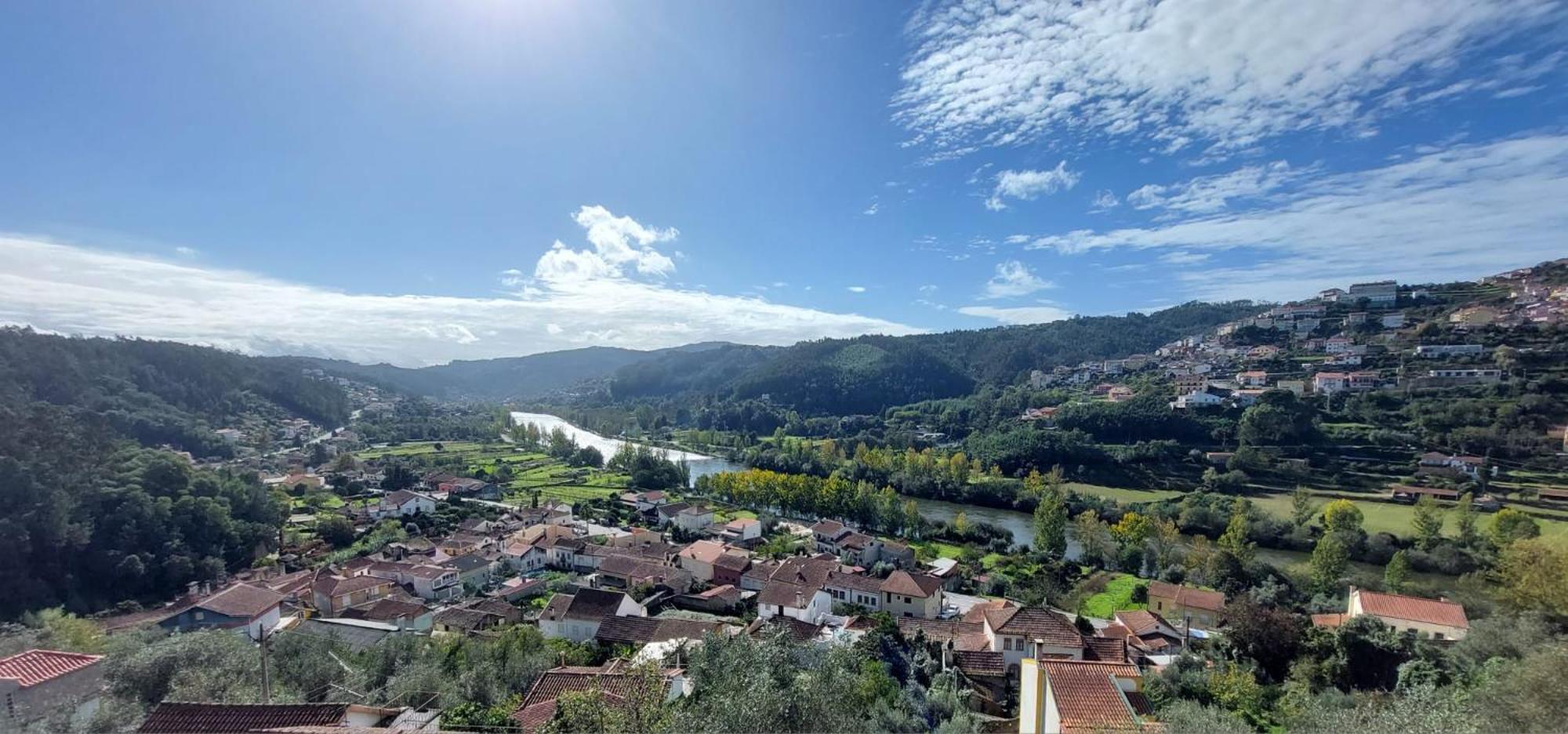 Retiro Do Viajante Apartment Penacova Bagian luar foto