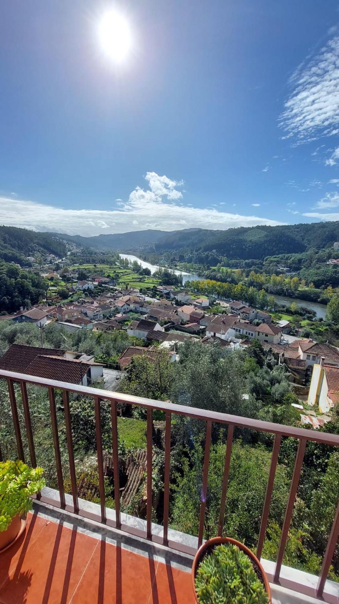 Retiro Do Viajante Apartment Penacova Bagian luar foto